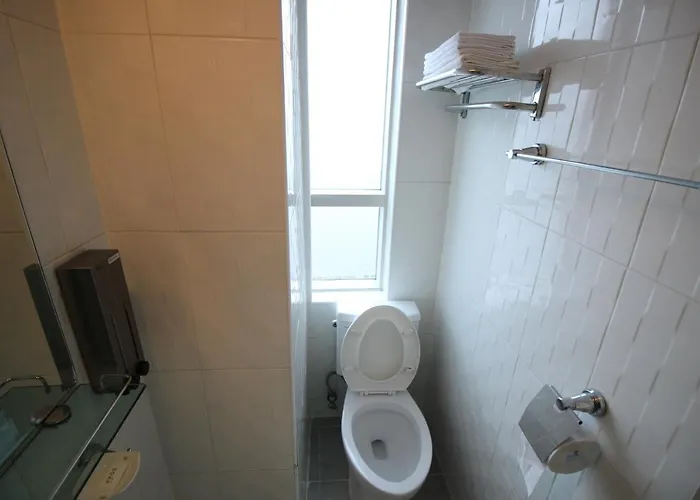 Hotel Kpop 2*